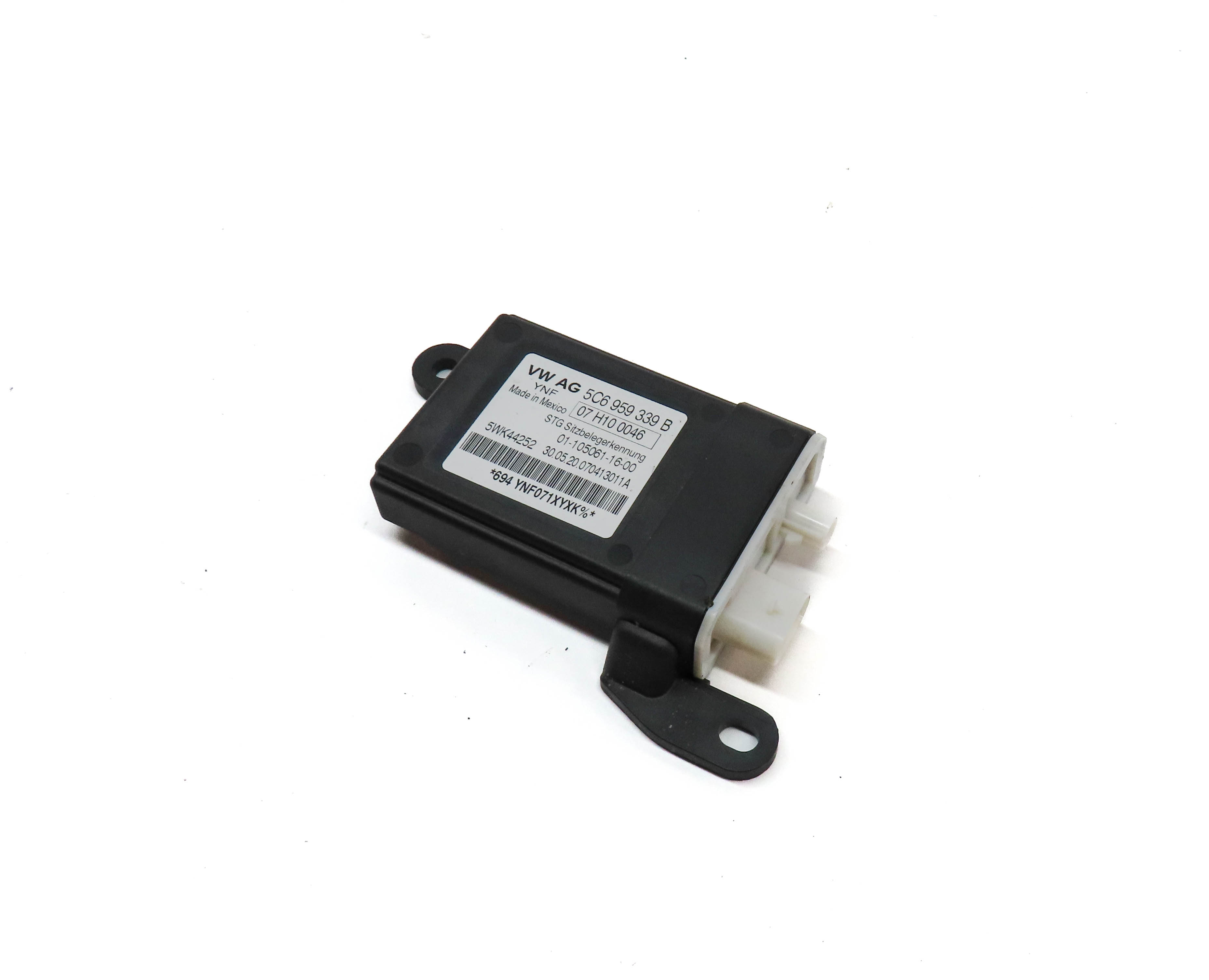 2015 AUDI S3 (8V) FRONT RIGHT PASSENGER SEAT OCCUPANCY SENSOR MODULE — exact item pictured